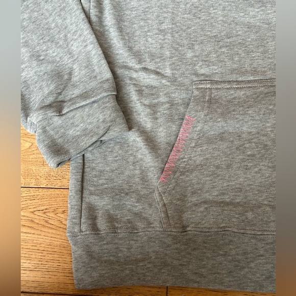 NEW Triple Heart Gray Hoodie Sweatshirt size Large - Picture 3 of 9